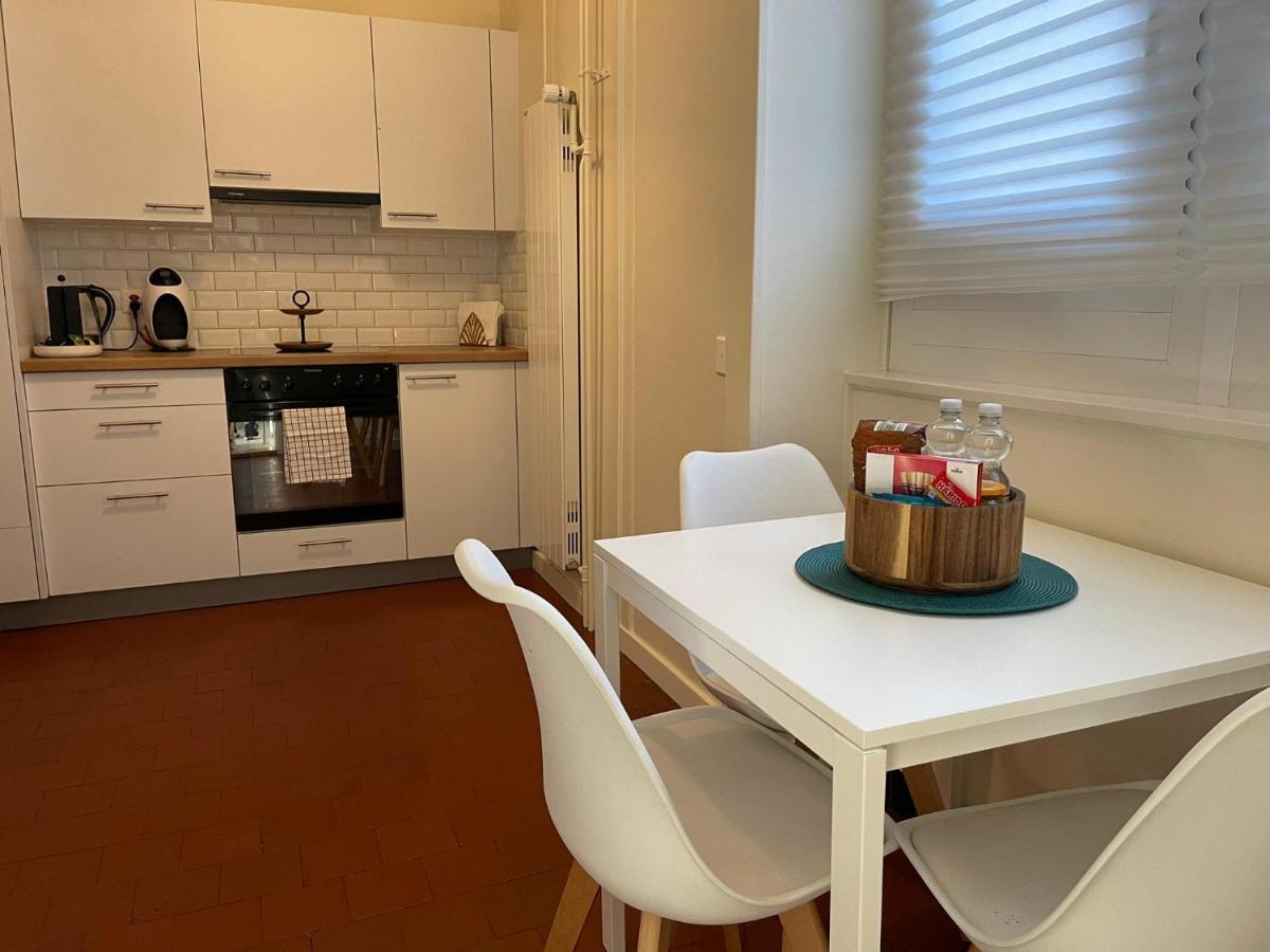 Apartment V&v Centre